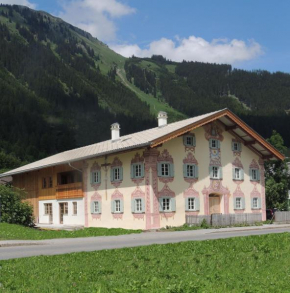 Residenz 111, Holzgau